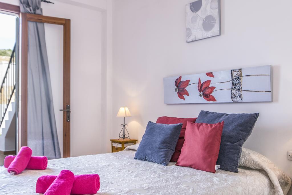 Townhouse Dionis By Homevillas360 Pollença Kültér fotó